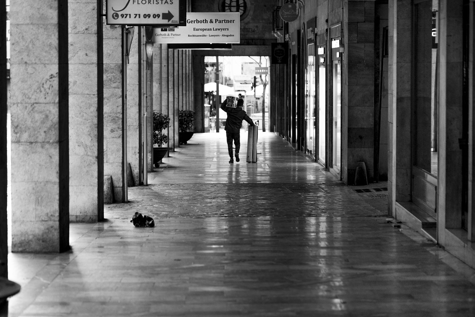 Sanya, China is hosting the Youth Sailing World Championships, the 47th edition, from 9 to 16 December 2017. More than 380 sailors from 62 nations sailing in more than 260 boats across nine disciplines will compete in Sanya © Tomas Moya / Sailing Energy