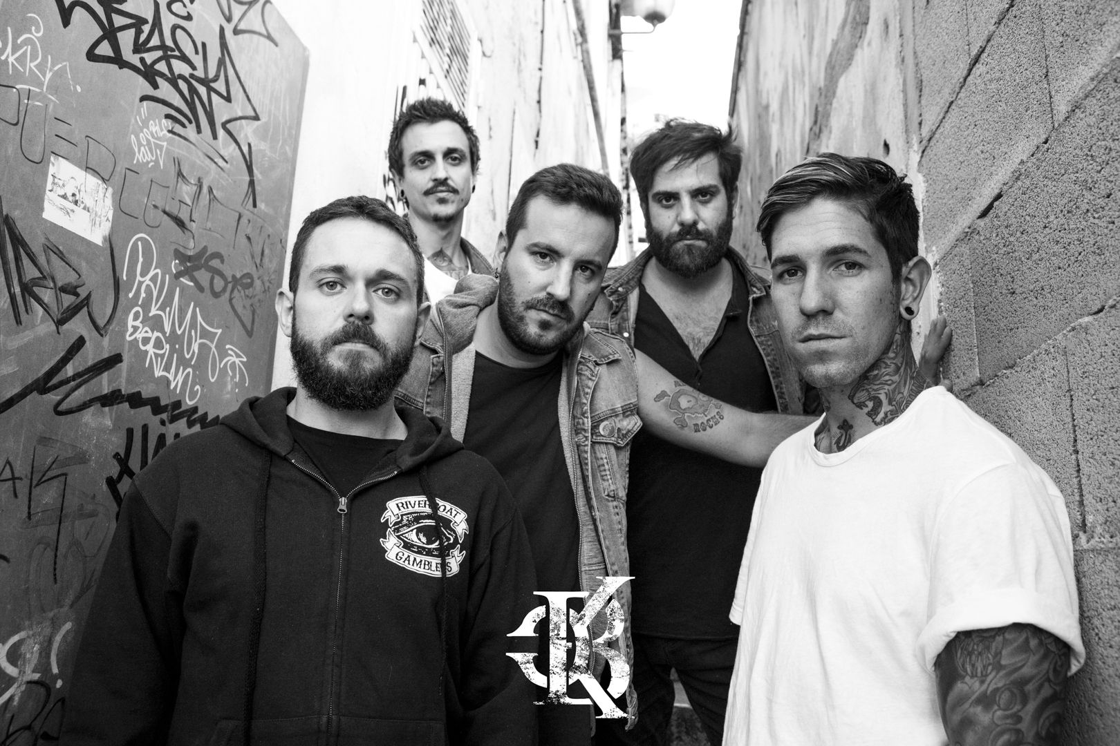 From 27th of July to 4th of August the Kieler Yacht-Club e.V. host the 49er, 49er FX and Nacra17 Mix European Championships. Around 400 sailors from 39 nations will meet in Kiel on their path towards Tokyo 2020. This time, the Nacra17 can for the first time show their ability "to fly" with the new foils in a regatta.